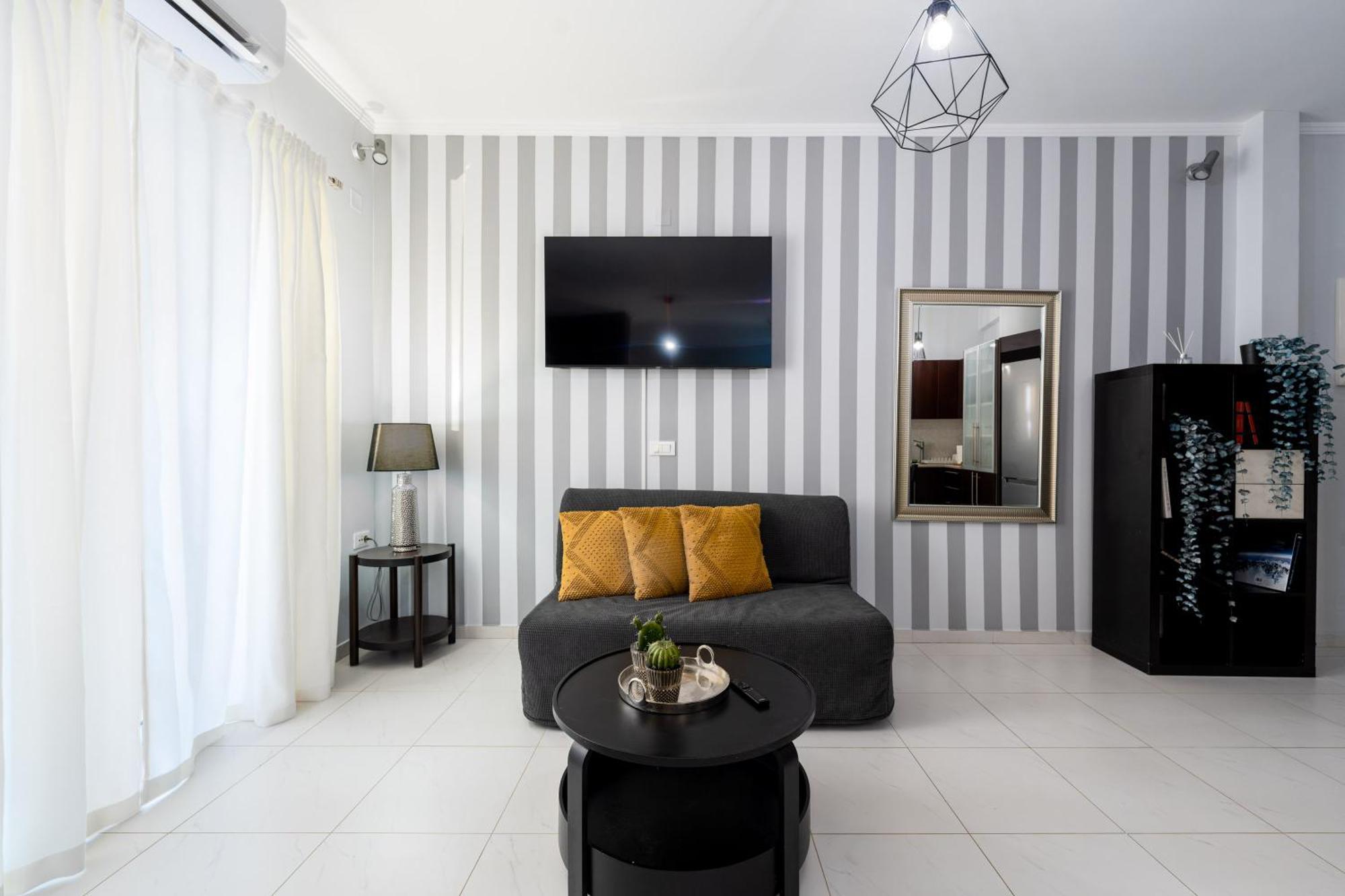 Byron Luxury Apartments Ejo Zewnętrze zdjęcie